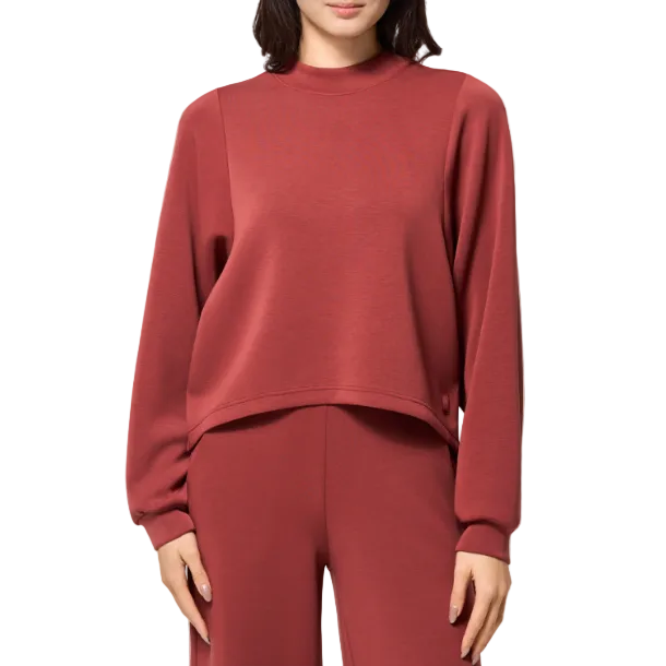 MPG SPORT - DREAMWEAVE CREW NECK SWEATER IN SPICED APPLE