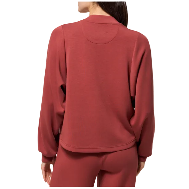 MPG SPORT - DREAMWEAVE CREW NECK SWEATER IN SPICED APPLE