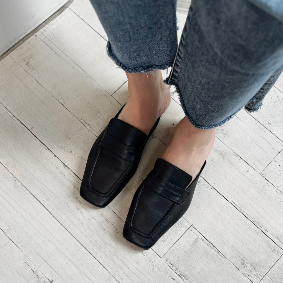 ATELIERS - SETA MULE IN BLACK LEATHER