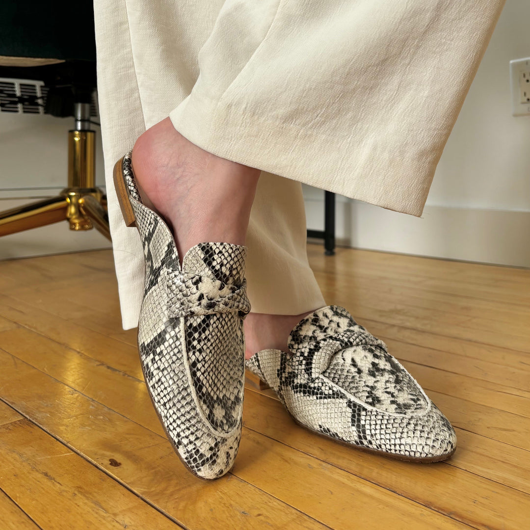 ATELIERS - SIMA MULE IN PYTHON LEATHER
