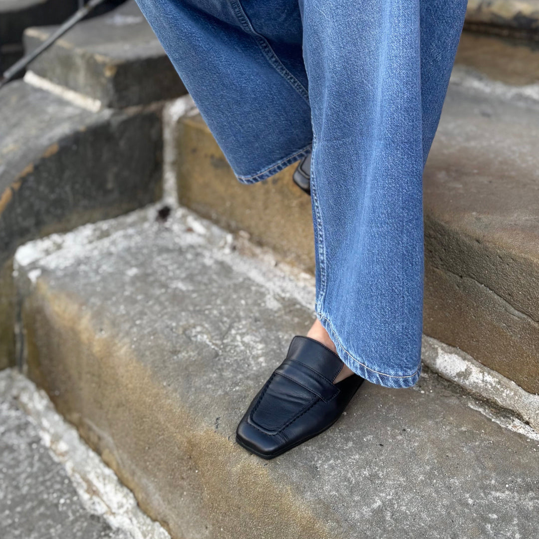 ATELIERS - SETA MULE IN BLACK LEATHER