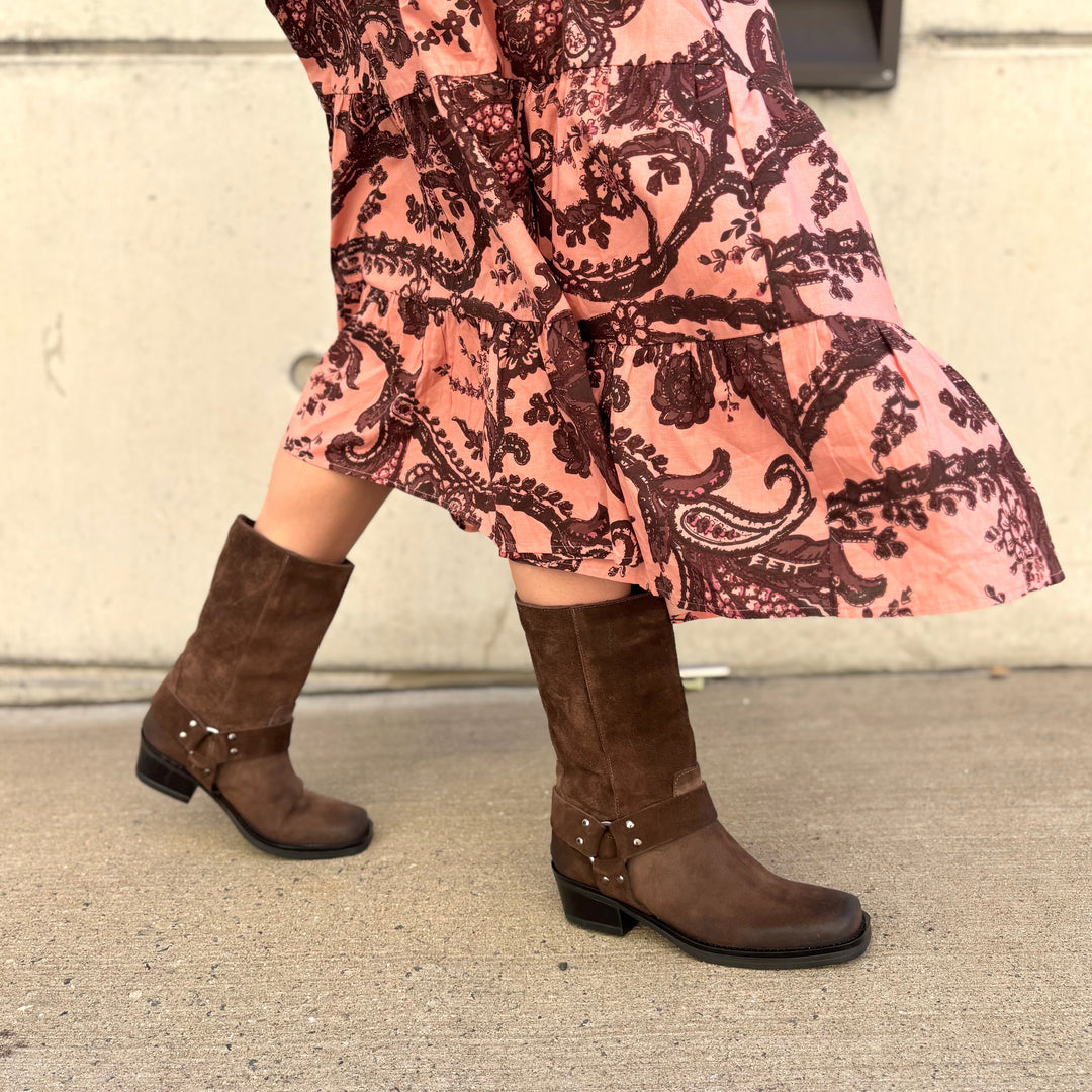 SISTER X SOEUR - SUTTON WESTERN BOOT IN BROWN SUEDE