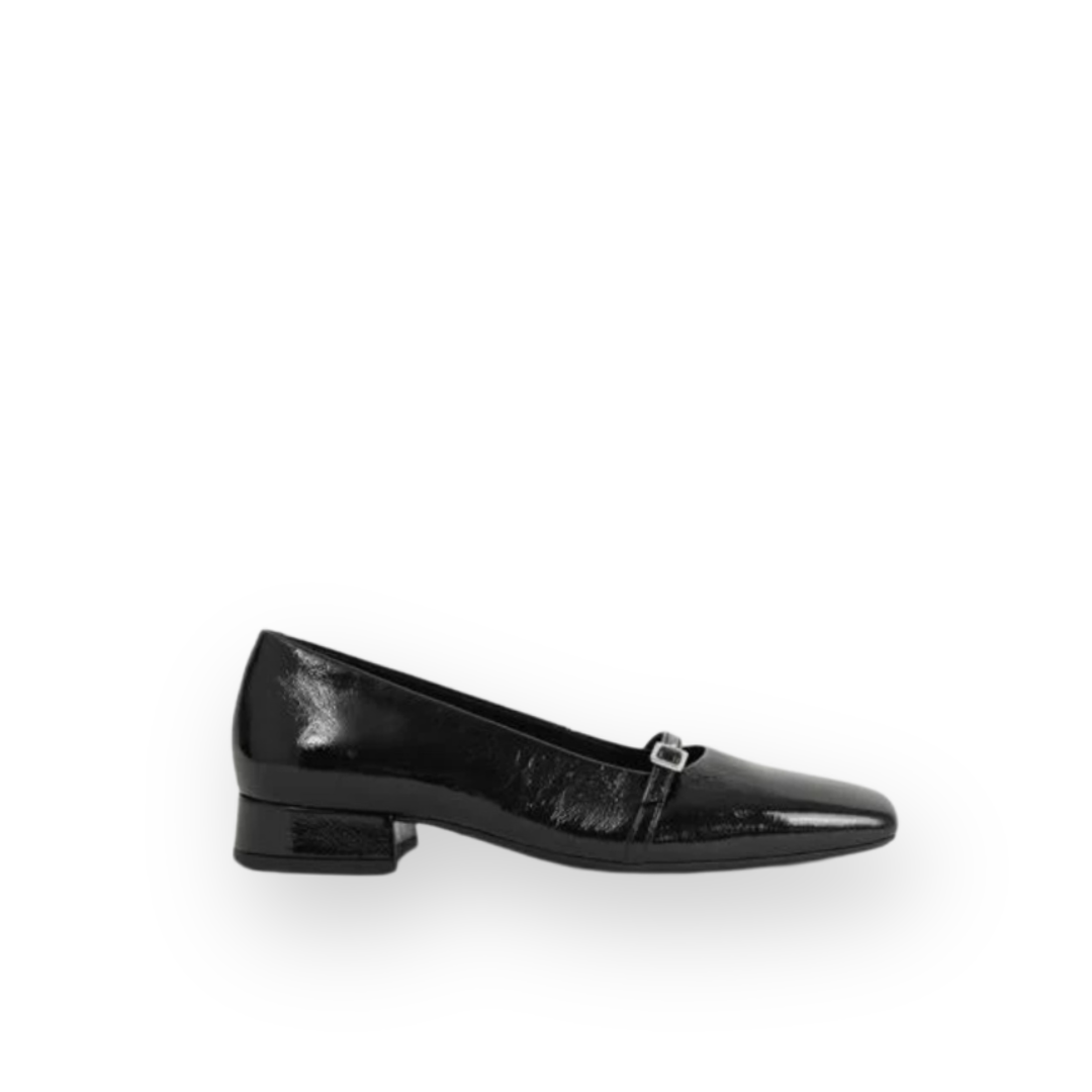 VAGABOND SHOEMAKERS - DEBBI PUMP IN BLACK PATENT LEATHER