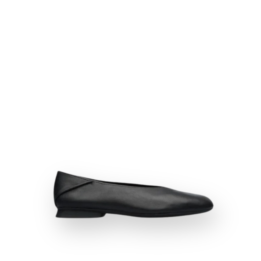 CAMPER - CASI MYRA FLAT K201253-015 IN BLACK LEATHER