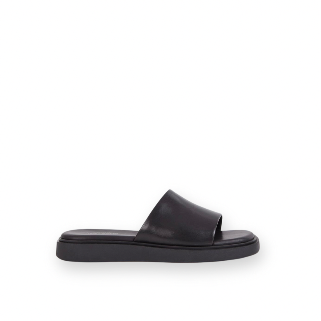 VAGABOND SHOEMAKERS - CONNIE SLIDE SANDAL IN BLACK LEATHER