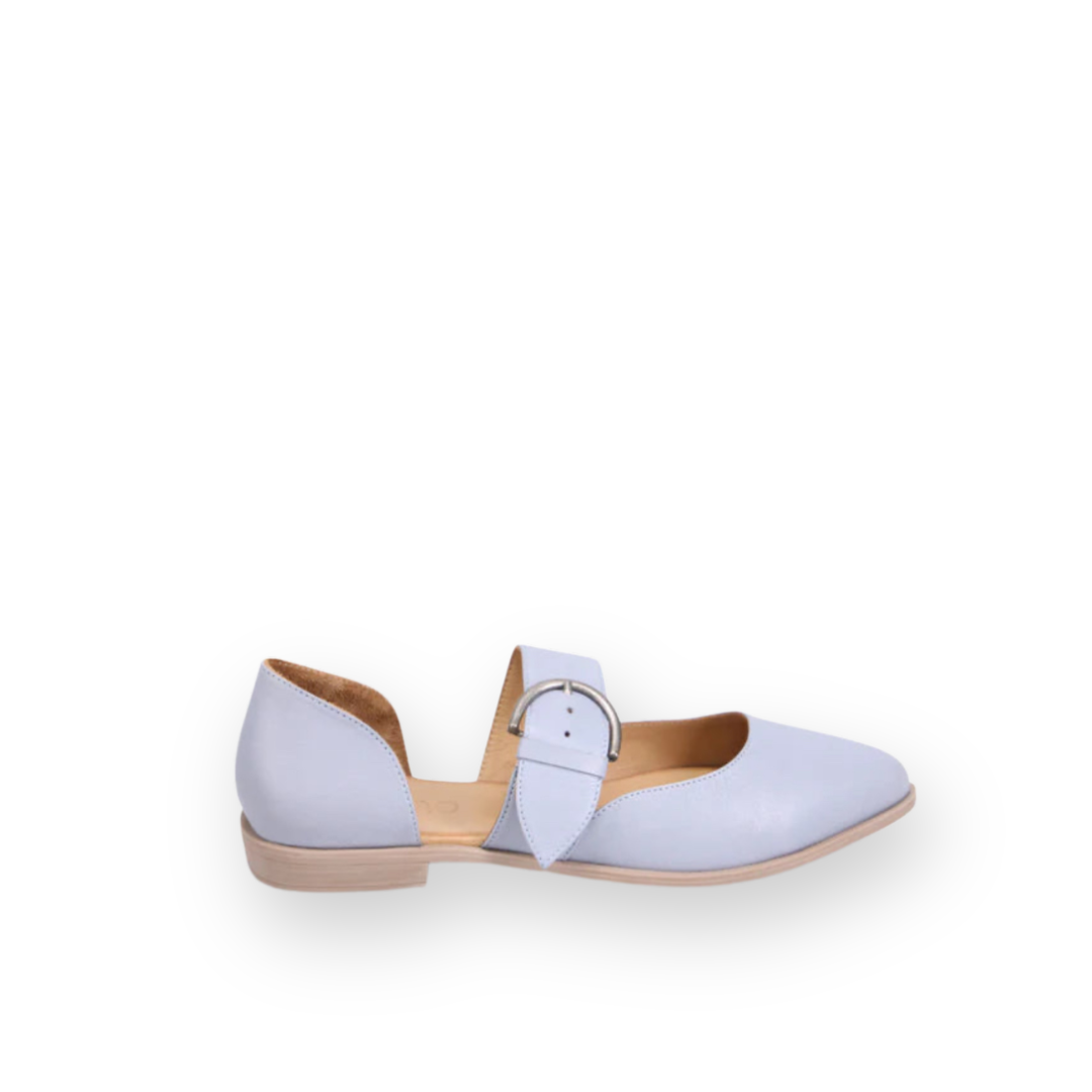BUENO - BRITTANY FLAT IN POWDER BLUE LEATHER