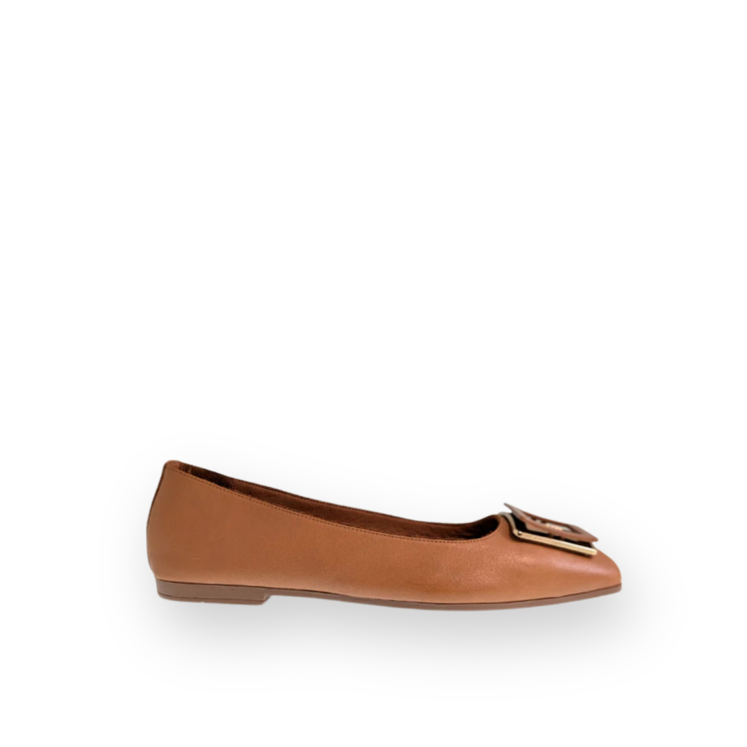 ATELIERS - SONATA FLAT IN TAN LEATHER