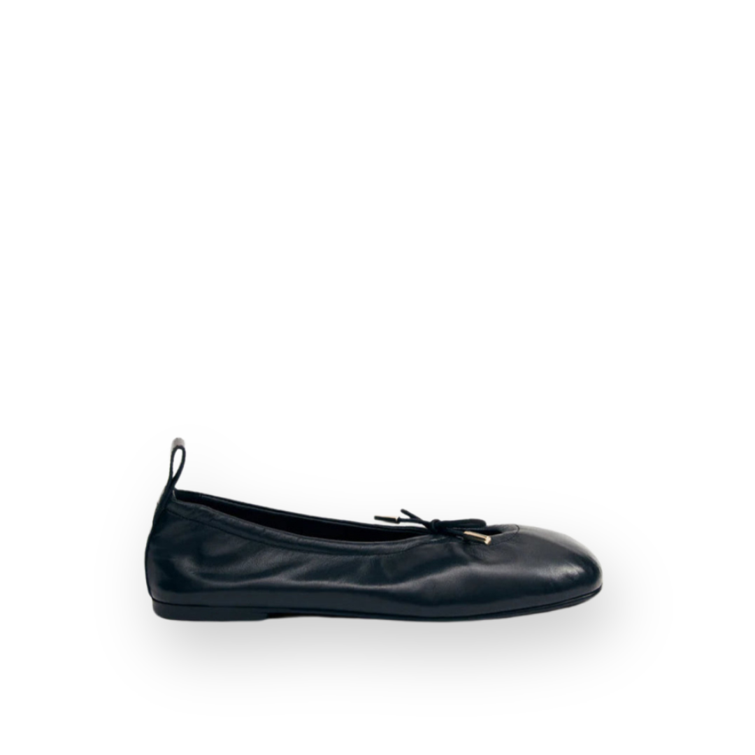 ALOHAS - ROSALIND FLAT IN BLACK LEATHER