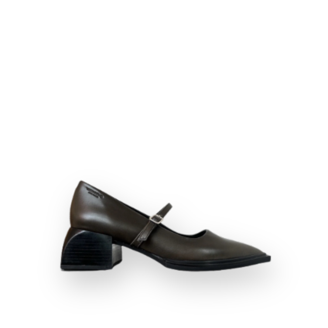 VAGABOND SHOEMAKERS - VIVIAN MARY-JANE PUMP IN CLAY LEATHER