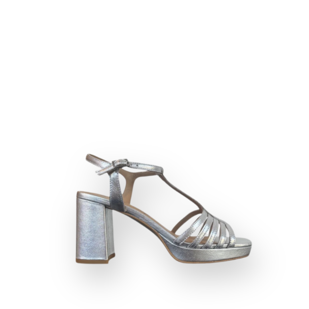 ATELIERS - ERIN HEELED SANDAL IN SILVER LEATHER