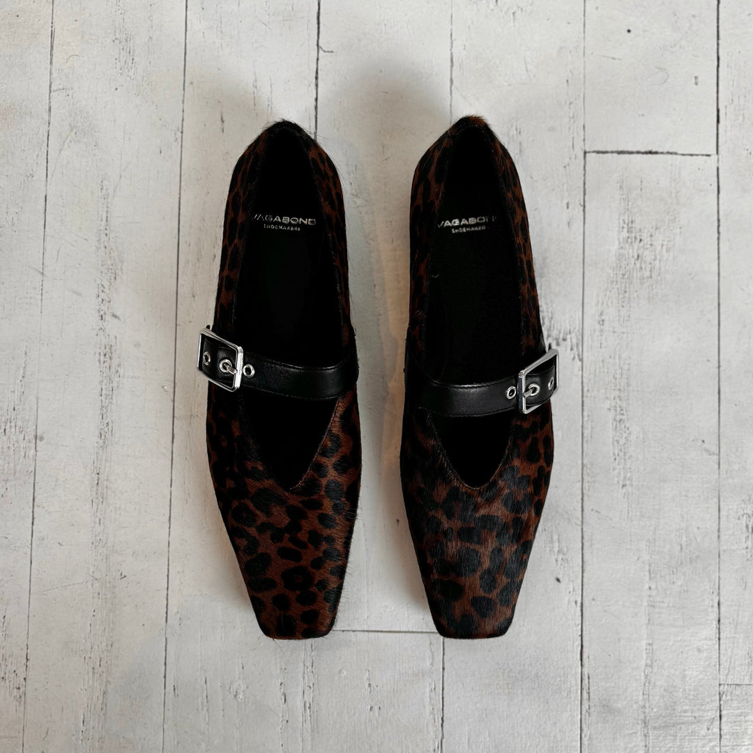 VAGABOND SHOEMAKERS - WIOLETTA MARY-JANE FLAT IN LEOPARD PONY HAIR