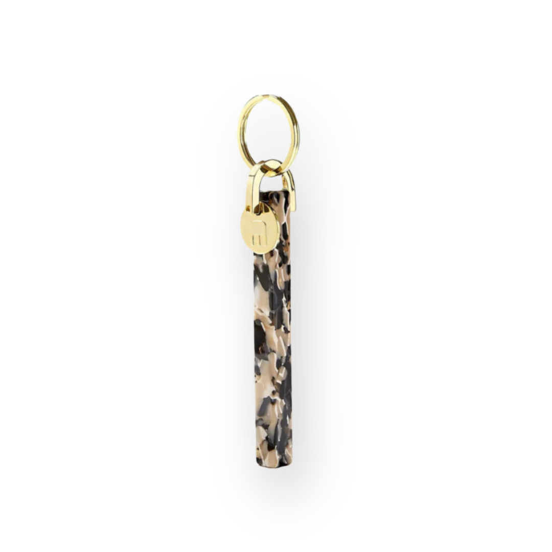 MACHETE - BAR KEYCHAIN IN ABALONE/GOLD