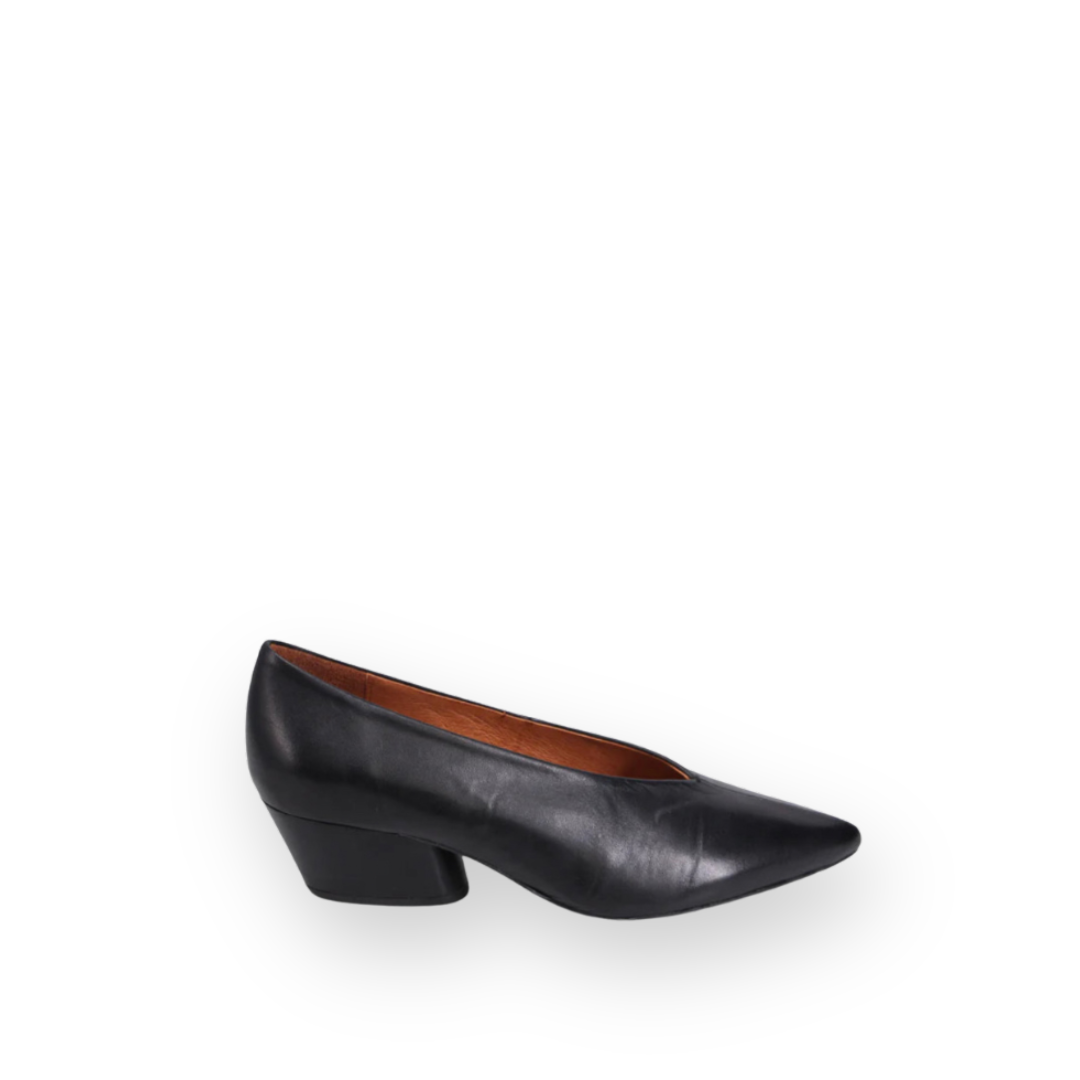MIZ MOOZ - HOLLY PUMP IN BLACK LEATHER