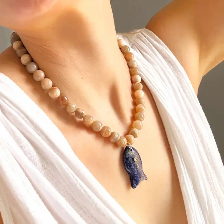 THE SILVER WREN - CECE BEADED NECKLACE IN PEACH