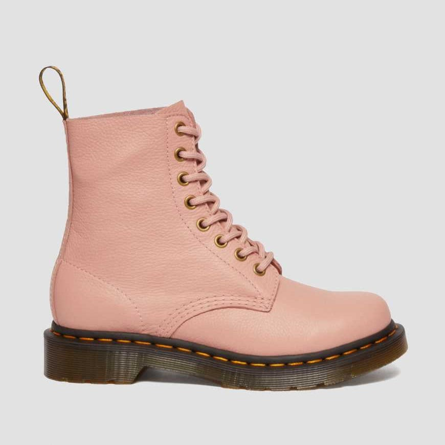 DR. MARTENS - 1460 PASCAL WOMENS BOOT IN PEACH BEIGE