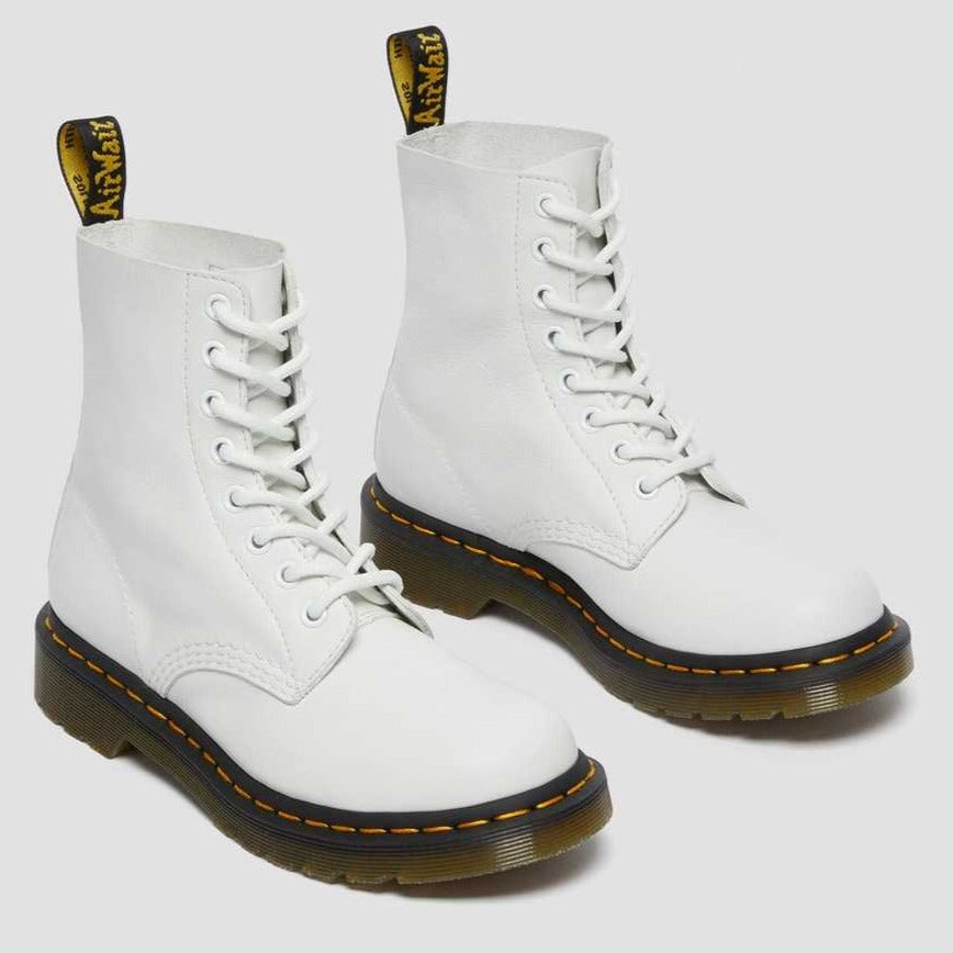 DR. MARTENS -1460 PASCAL WOMEN'S VIRGINIA BOOTS IN OPTICAL WHITE