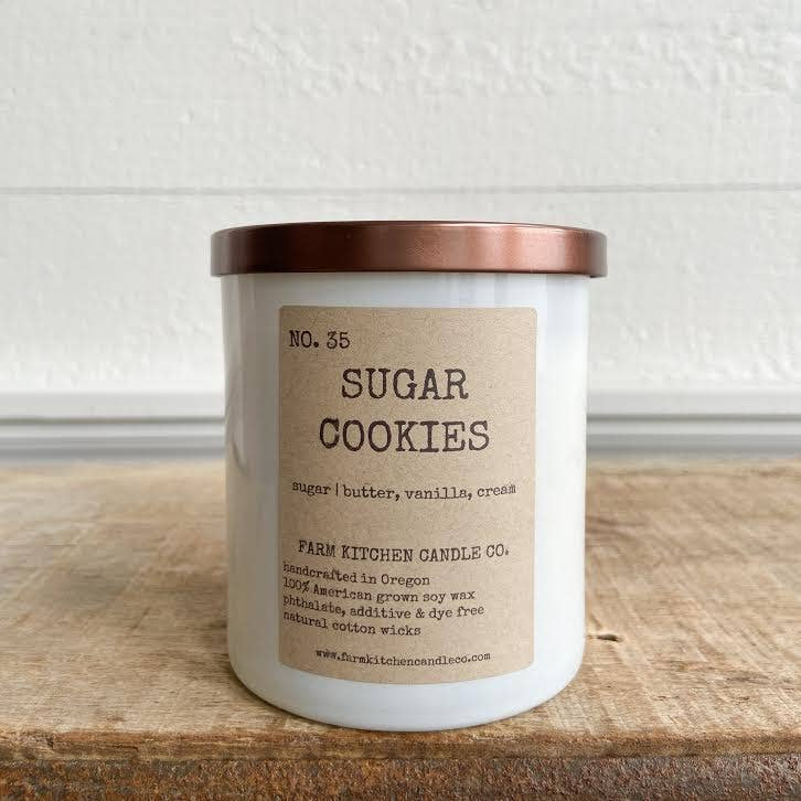 FARM KITCHEN CANDLE CO. - SUGAR COOKIES SOY CANDLE 8.5OZ