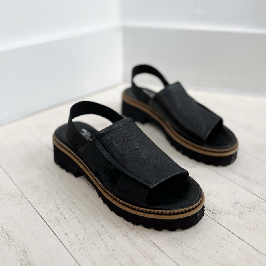 BUENO - AMY SLINGBACK SANDAL IN BLACK LEATHER