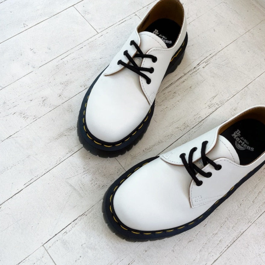 DR. MARTENS - 1461 BEX SMOOTH OXFORD SHOES IN WHITE LEATHER - the