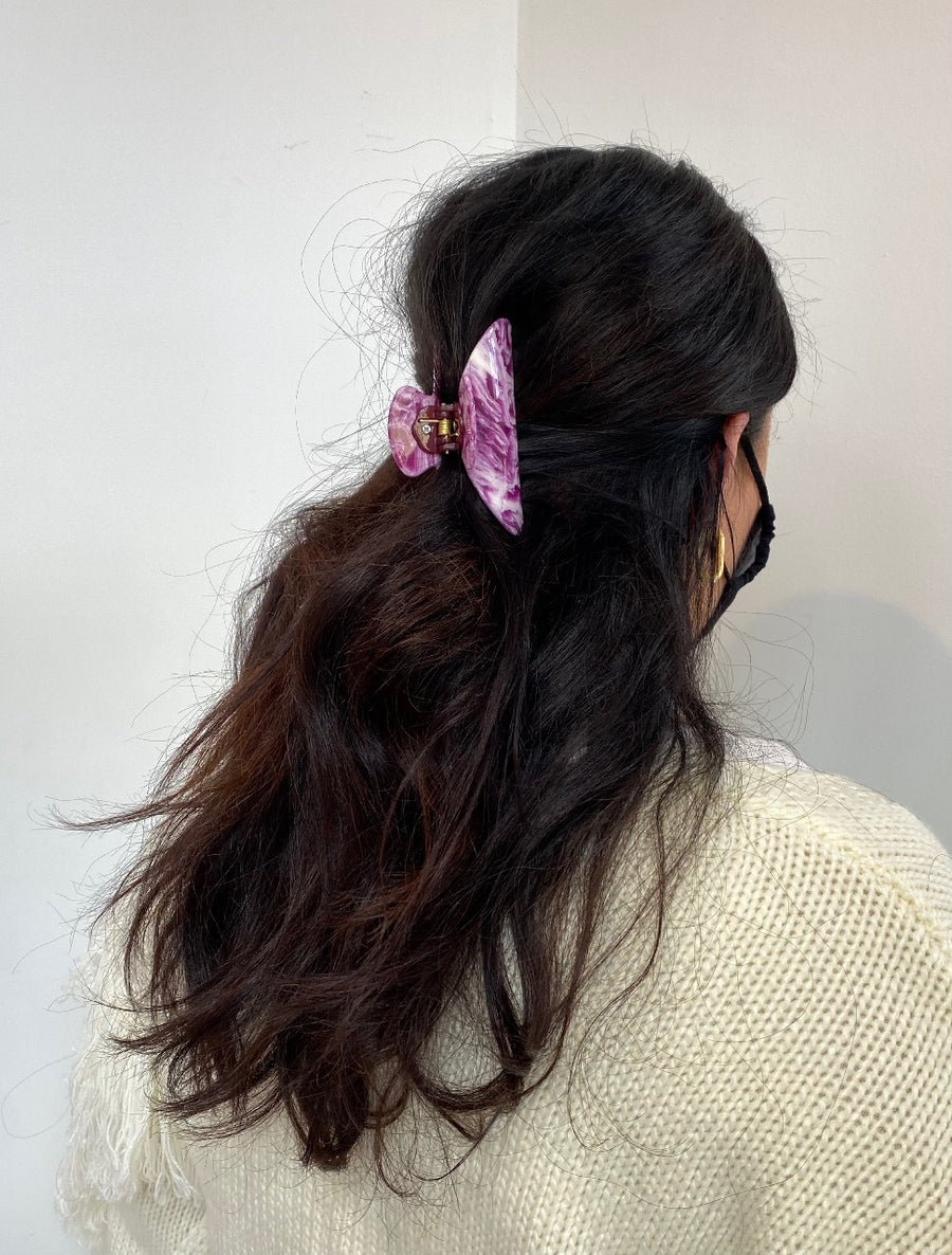 MACHETE - MIDI HEIRLOOM CLAW IN MARBLED ORCHID