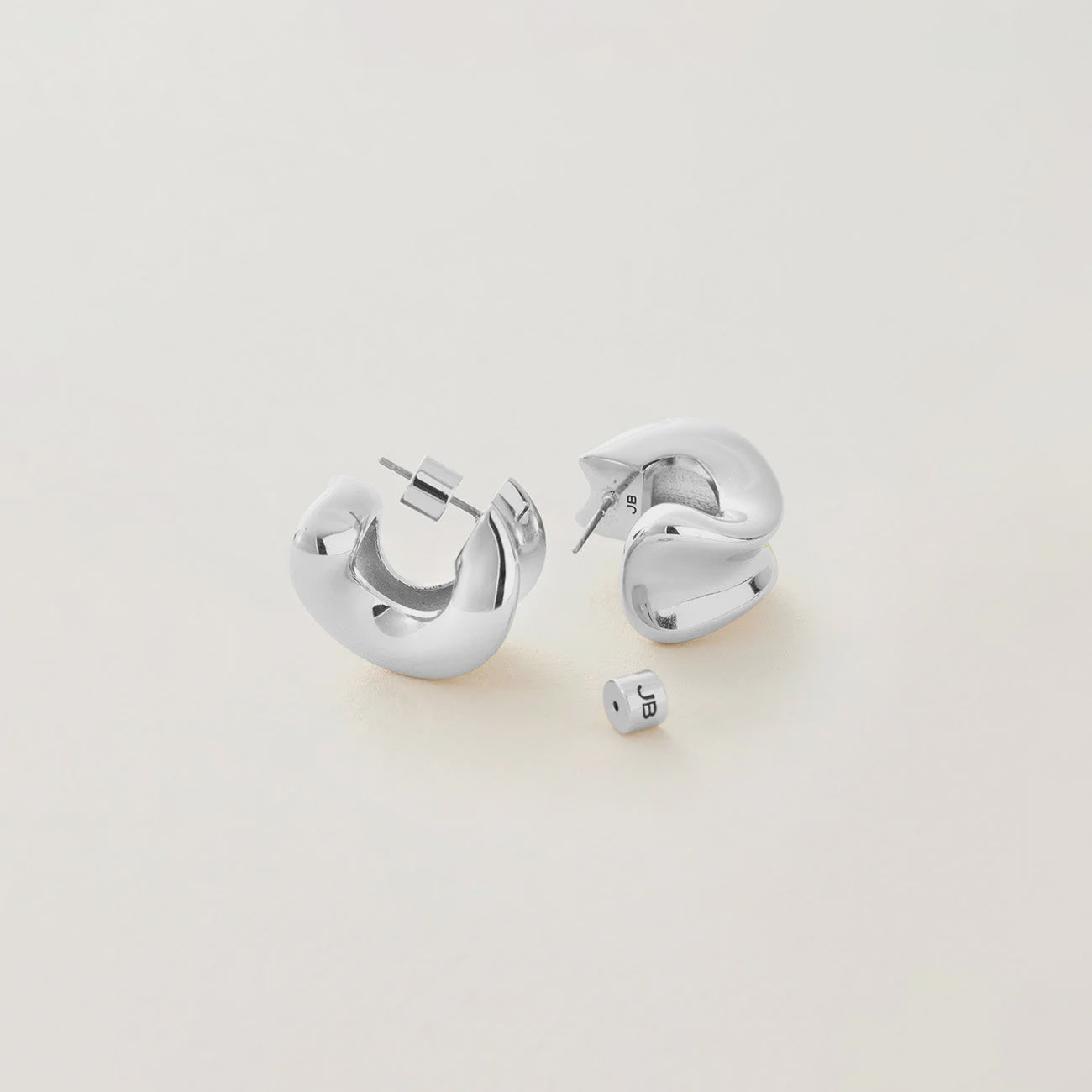 JENNY BIRD - CHUNKY DOUNE HOOPS IN SILVER