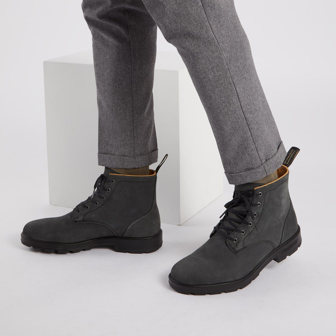 BLUNDSTONE - 1936 ORIGINAL LACE UP IN RUSTIC BLACK