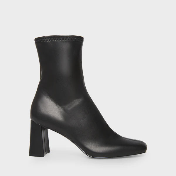 STEVE MADDEN - HUSHH BOOTIE IN BLACK SYNTHETIC LEATHER