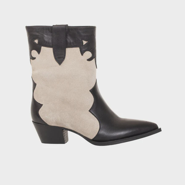 ATELIERS - DEKA WESTERN BOOT IN BLACK LEATHER/SAND SUEDE