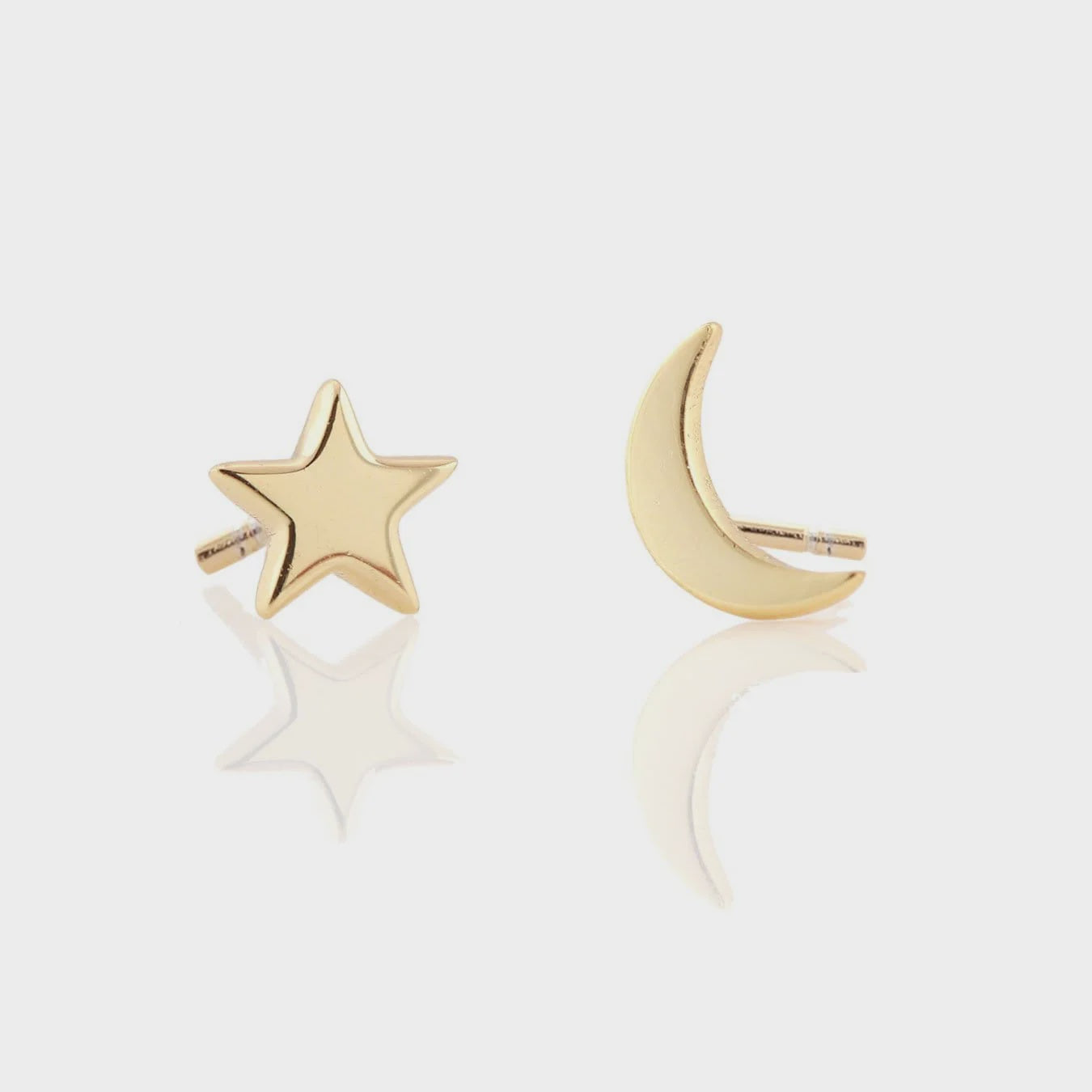 KRIS NATIONS - STAR AND MOON STUD EARRINGS IN GOLD