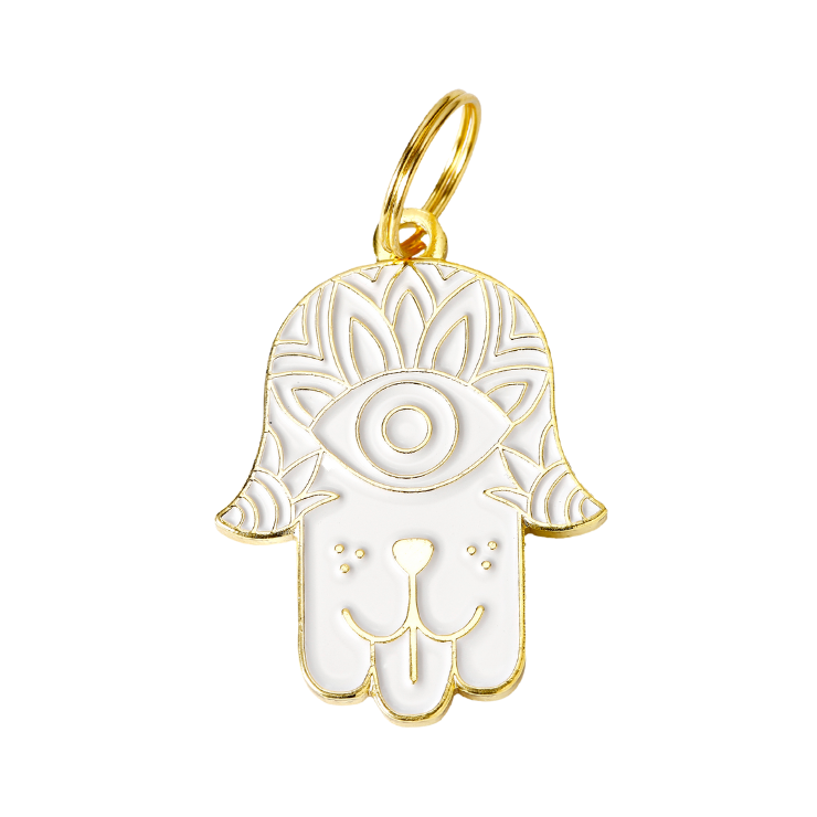 TWO TAILS PET COMPANY - HAMSA COLLAR CHARM IN WHITE/GOLD